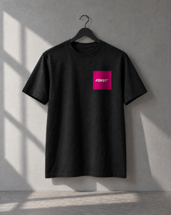 Pink square Först logo t-shirt