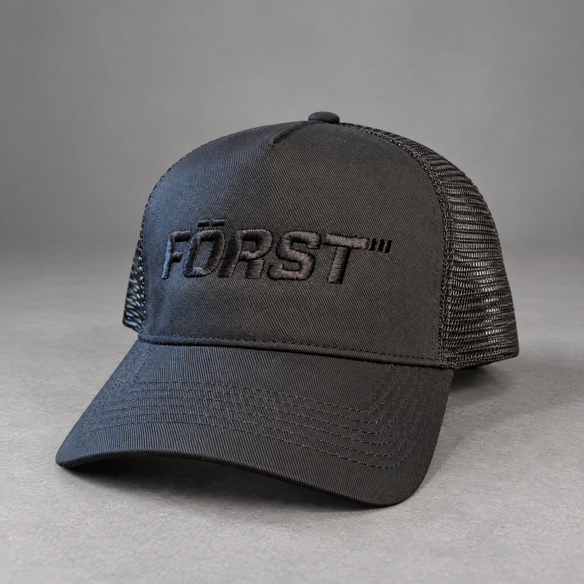 Först logo black cap
